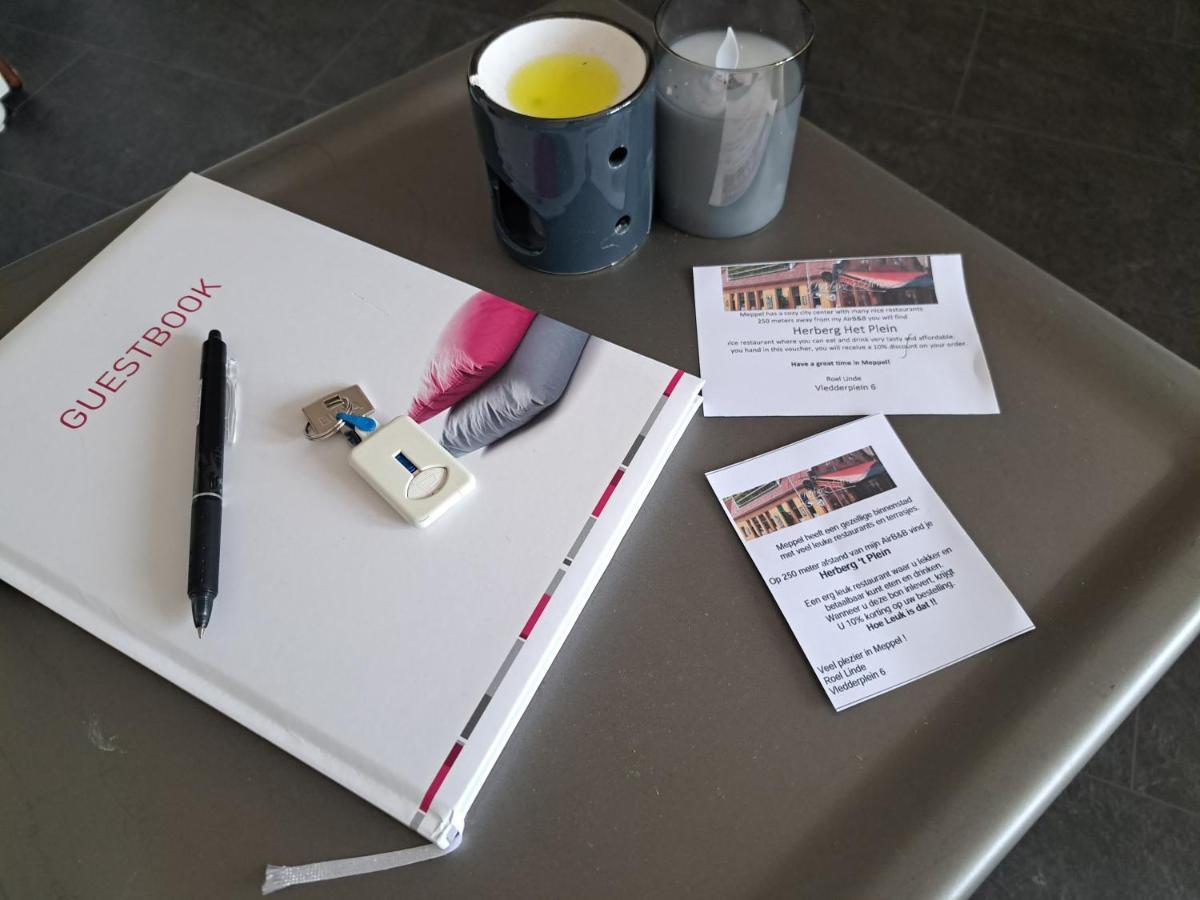 Airbnb 'Logeren Aan Het Plein' In Het Centrum Van Meppel Esterno foto